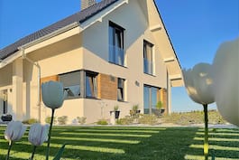 Aurory 01  aurora home story    3 